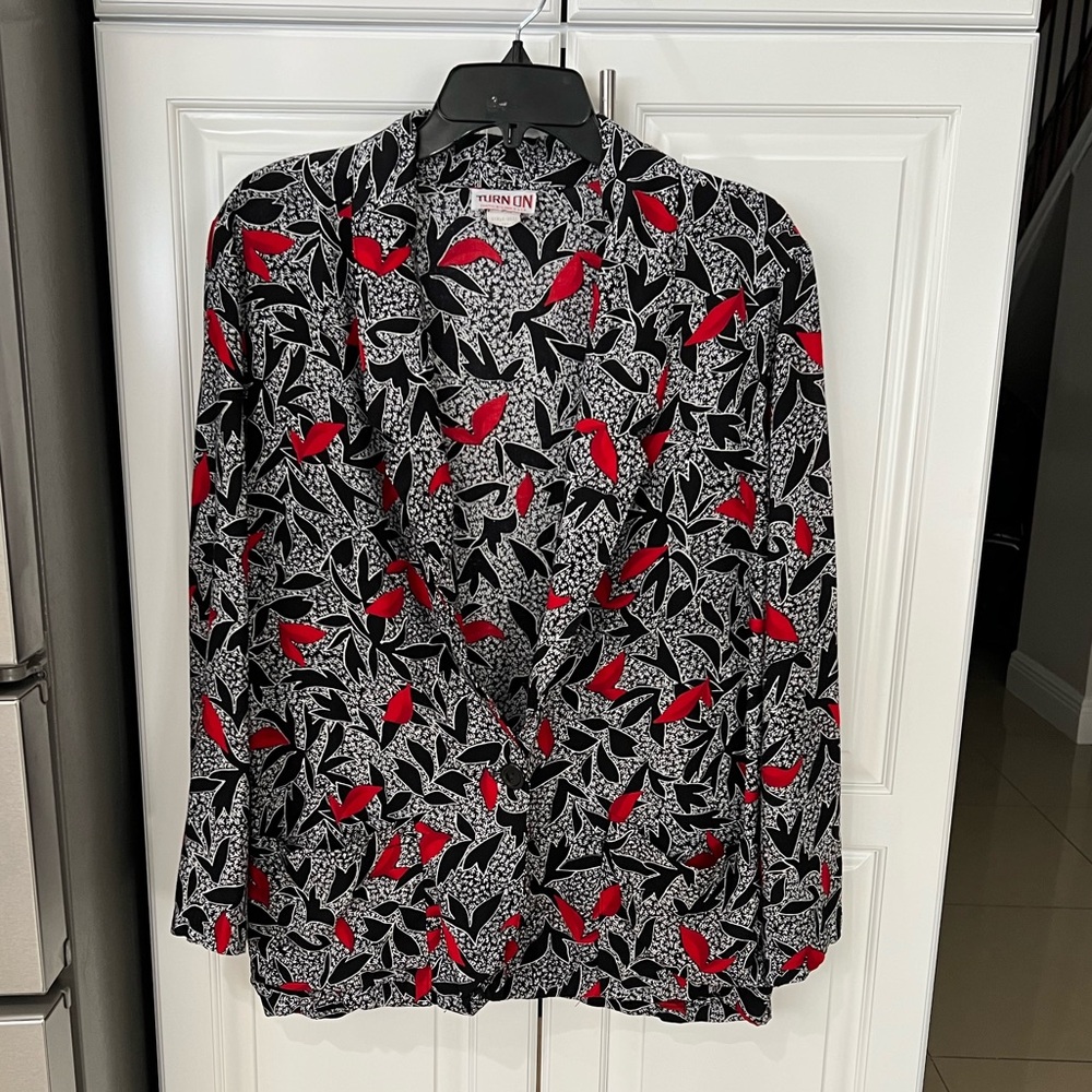🔴 Vintage “Turn On” floral jacket/ blazer size small